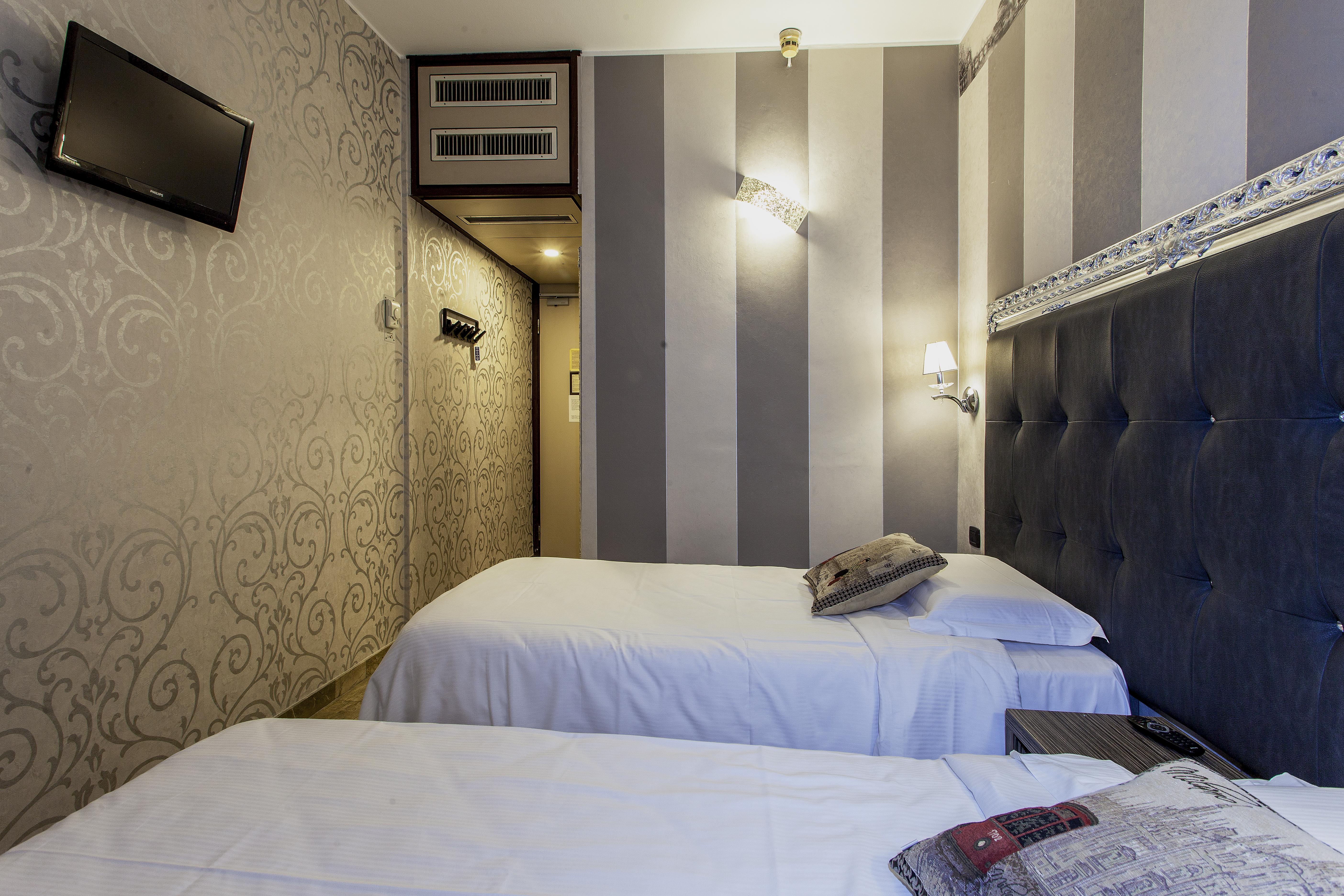 Canova Hotel — Photos 1